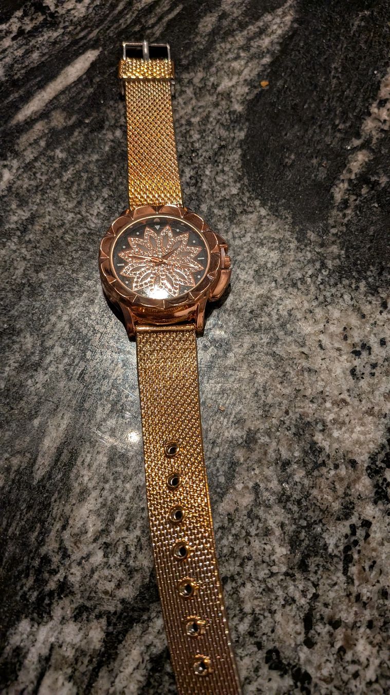 Orologi: Damen Uhr Modeschmuck  – Nuovo (secondo la descrizione) da Wattenwil venduto da karinschaw 2