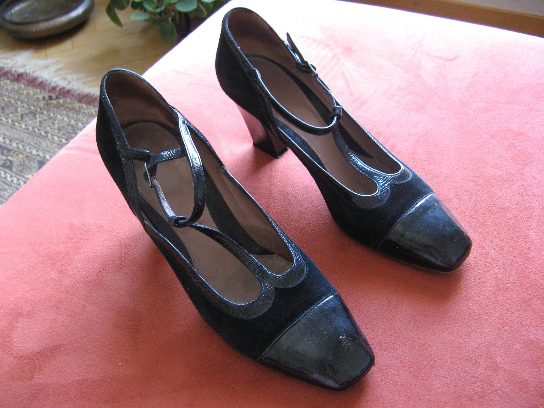 Scarpe da donna: schwarze Sandaletten Gr. 40 von GiorM – Usato da Zürich venduto da apil 1