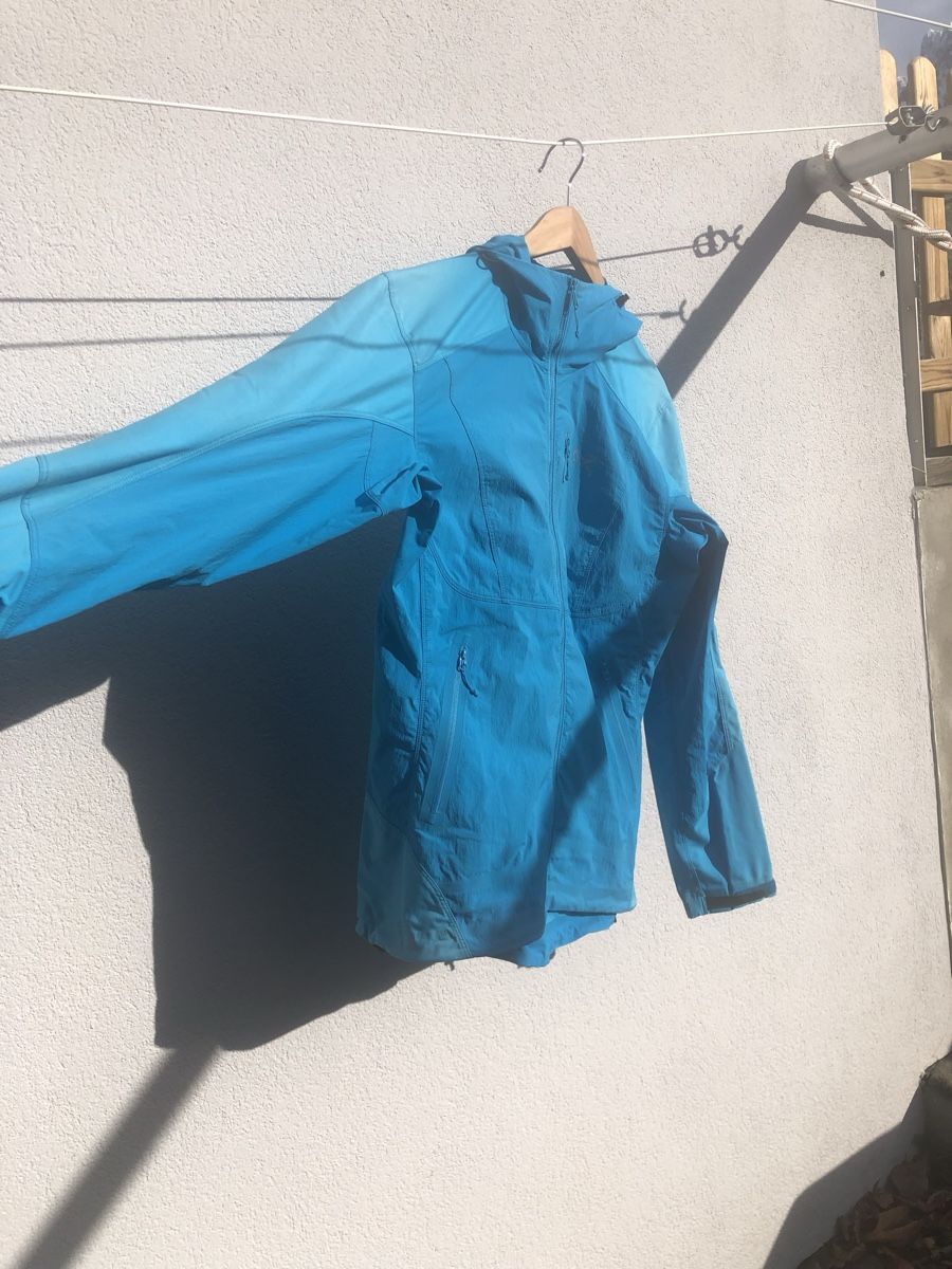 Arcteryx Giacche: Arc‘teryx Windbreaker L – Usato da Fribourg venduto da ann_l9b7 3