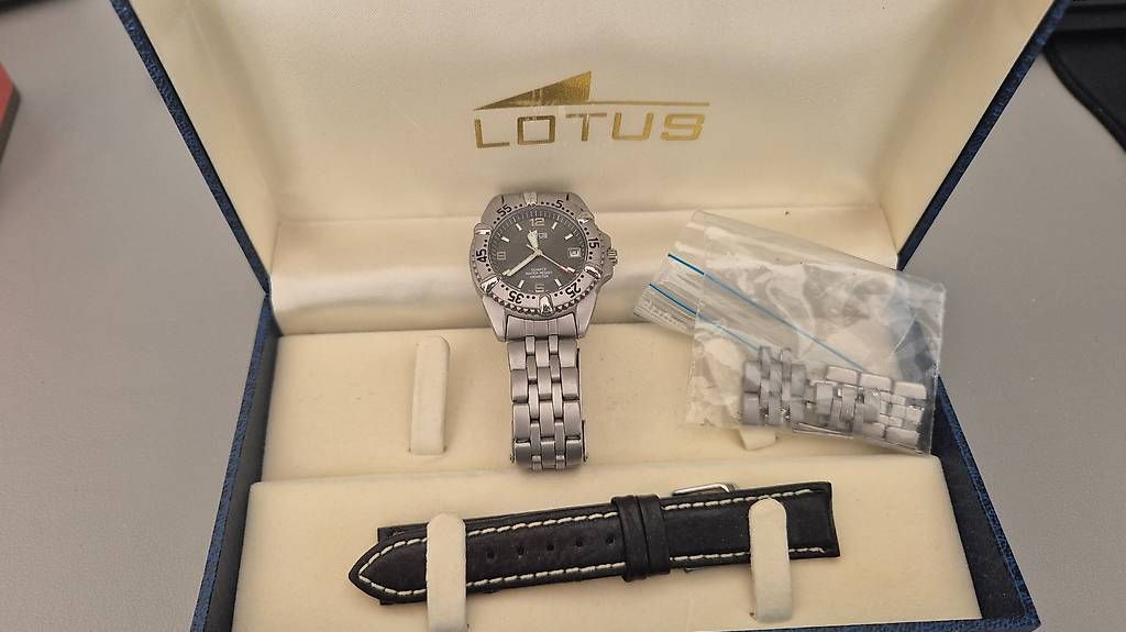 Orologi: A vendre montre Lotus – Usato da Lausanne venduto da abl_8vvp
