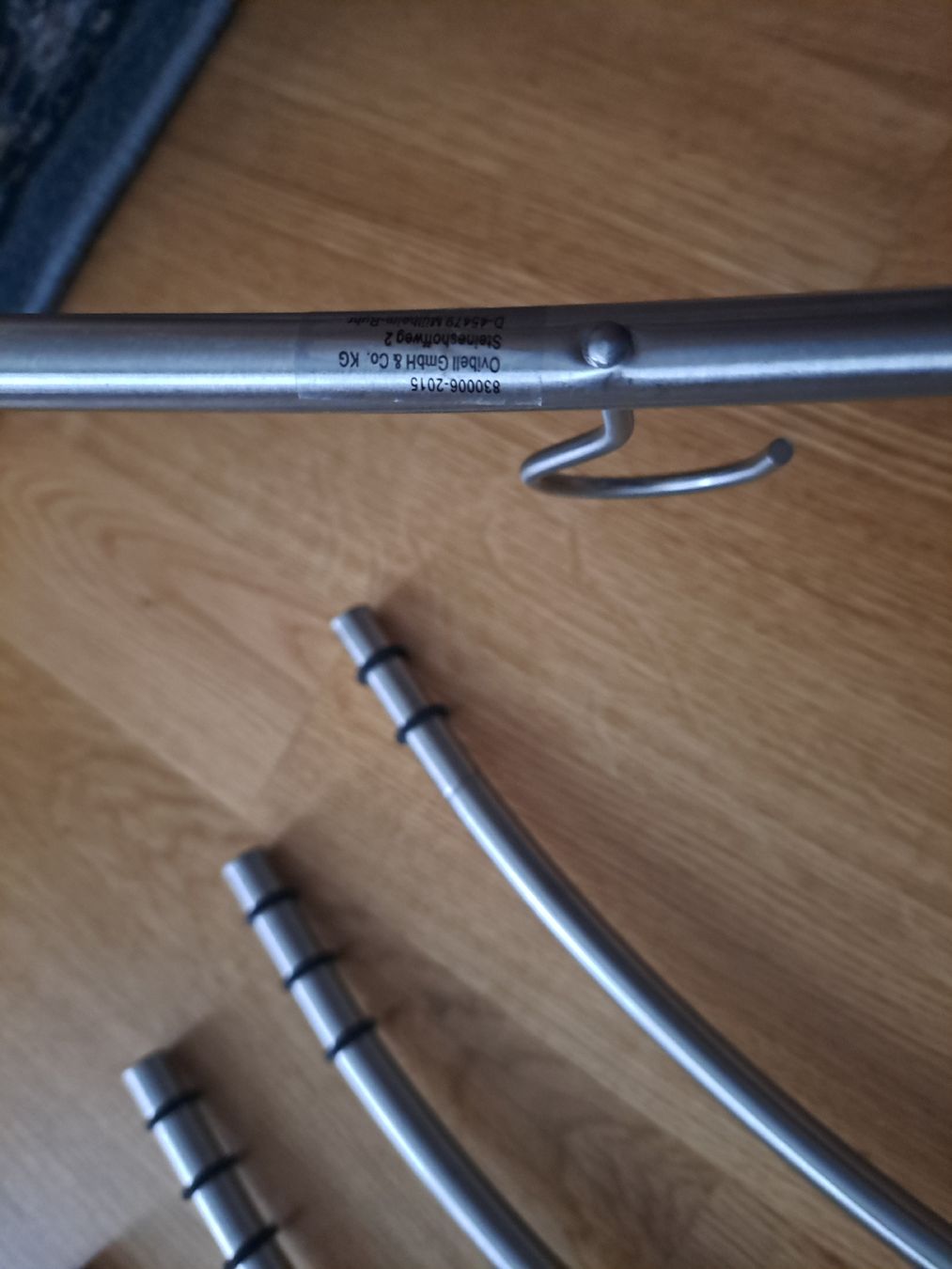 Appendiabiti: Kleiderbügel Edelstahl 8 Stück – Usato da Winterthur venduto da coo_xht6 1