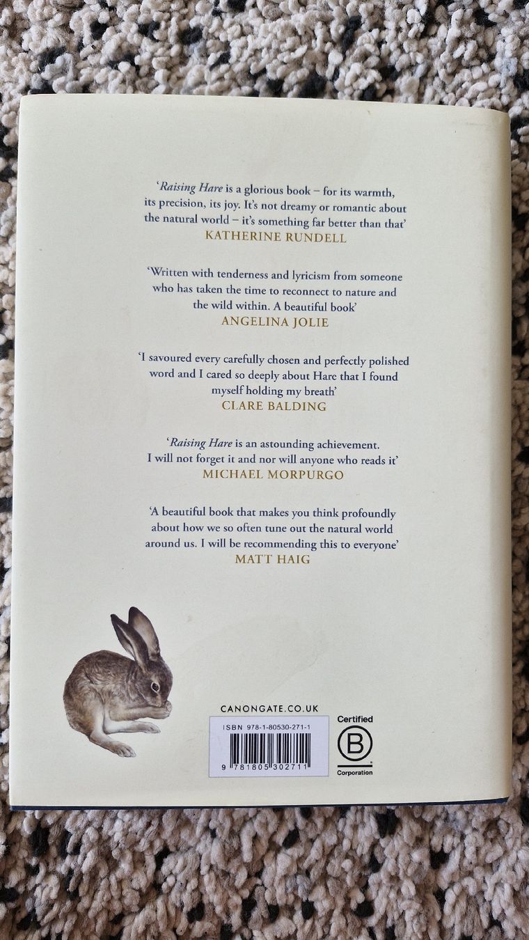 Bücher: Chloe Dalton - Raising Hare - Top Zustand! – Neu (gemäss Beschreibung) aus Basel von Andrealin 1