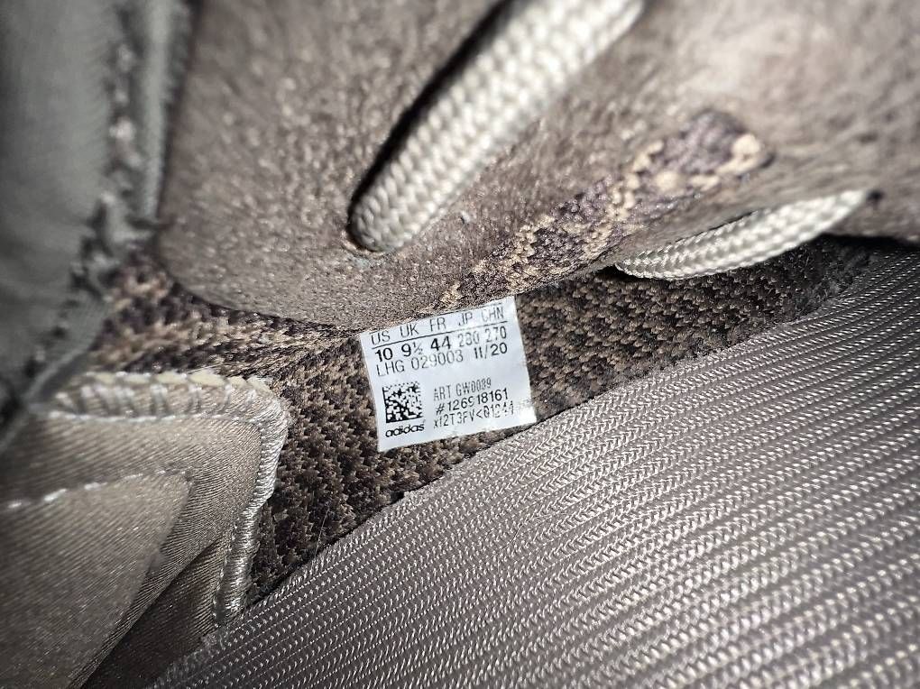 Herrenschuhe: adidas Yeezy Boost 350 Gr. 44 – Gebraucht aus Reinach BL von yannisf 2