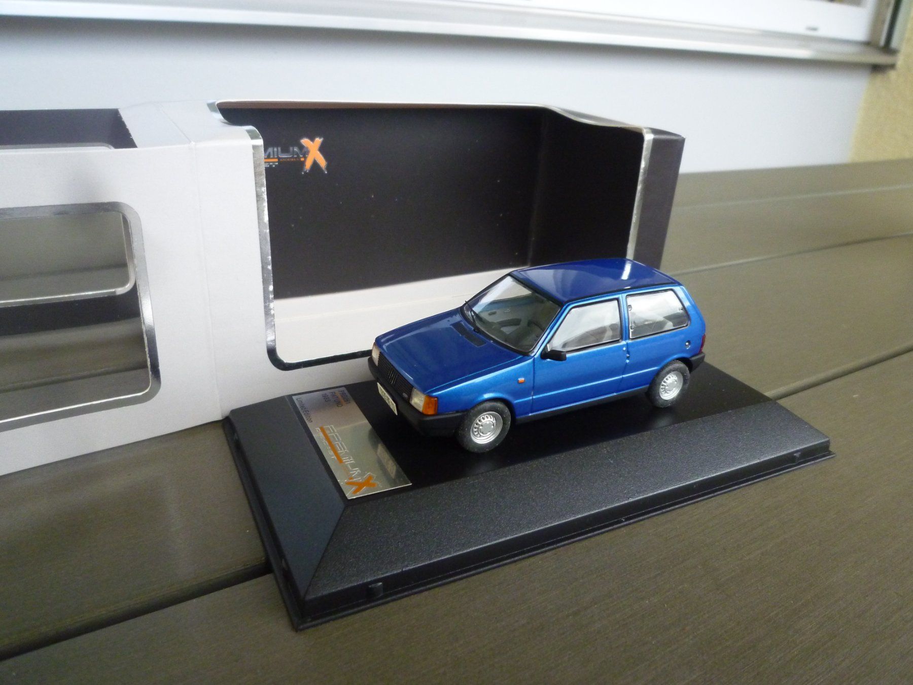 Fiat Modellini d'auto: Fiat Uno (1983) – Nuovo e nell'imballaggio originale da Flawil venduto da Imperiosud 5