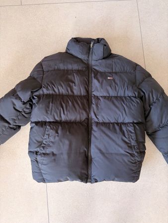 Daunenjacke Tommy Hilfiger schwarz gebraucht guter Zustand