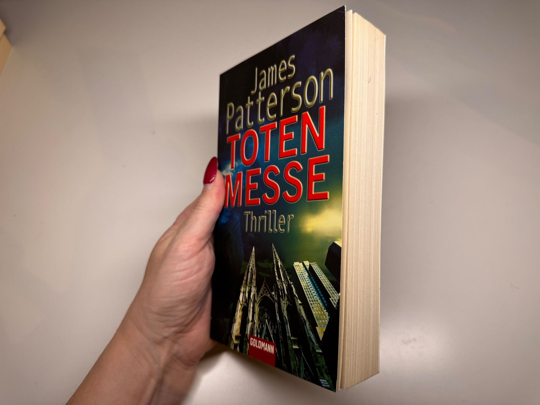 Libri: ROMAN: James Patterson, Totenmesse – Usato da Grosswangen venduto da Deutsche_Romane 1