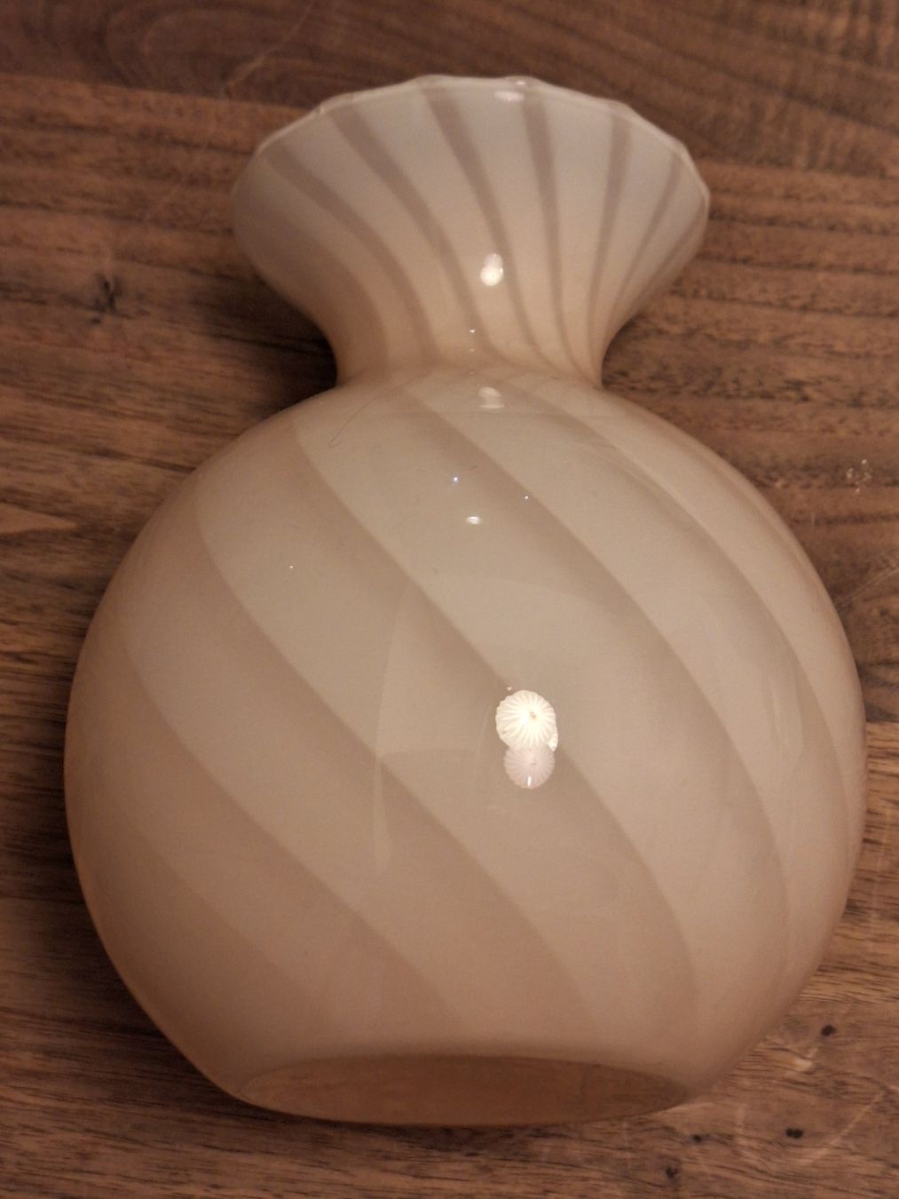 Murano Vasi & Recipienti: Murano Swirl Vase – Usato da Dornach venduto da bals28 2