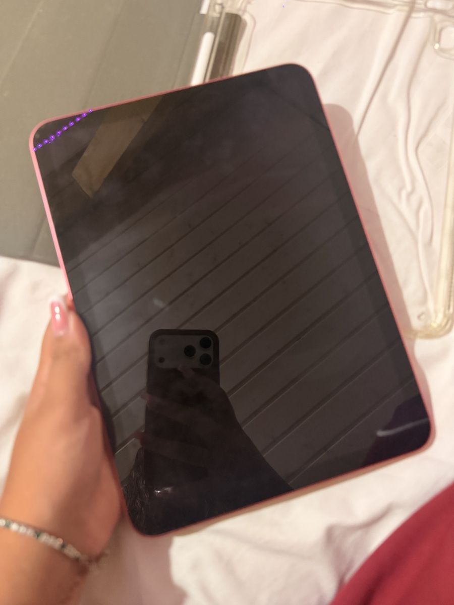 Apple Tablet PC: iPad Gen 10 64 GB  – Nuovo (secondo la descrizione) da Vuippens venduto da cecilia.dbls 3