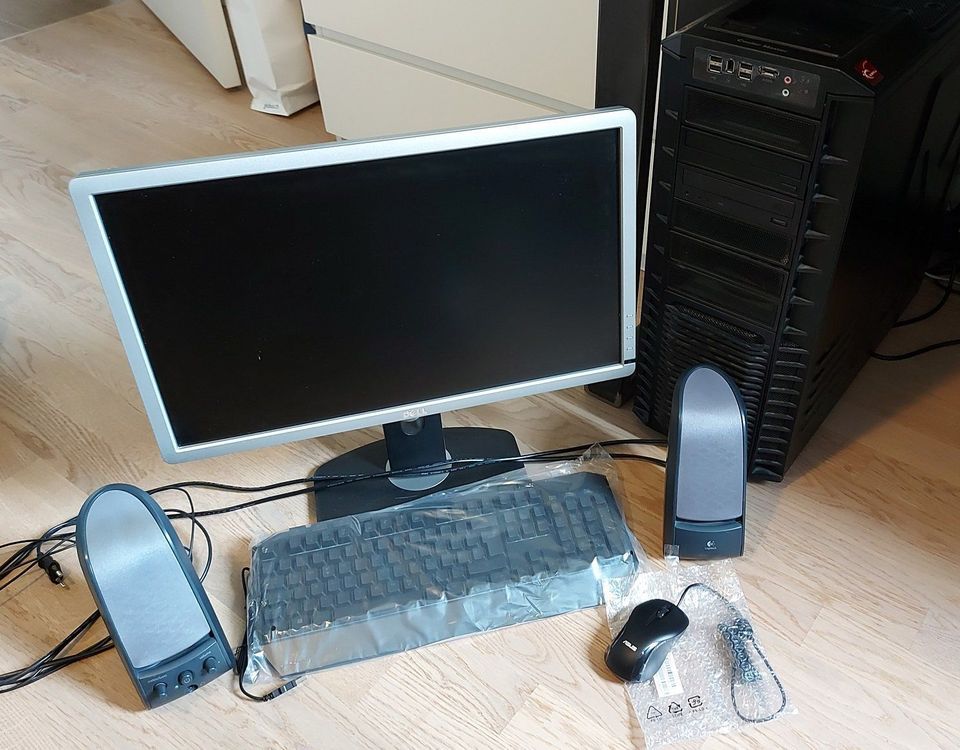 Gaming PC komplett SET Monitor PCBoxen TastaturMaus Kaufen