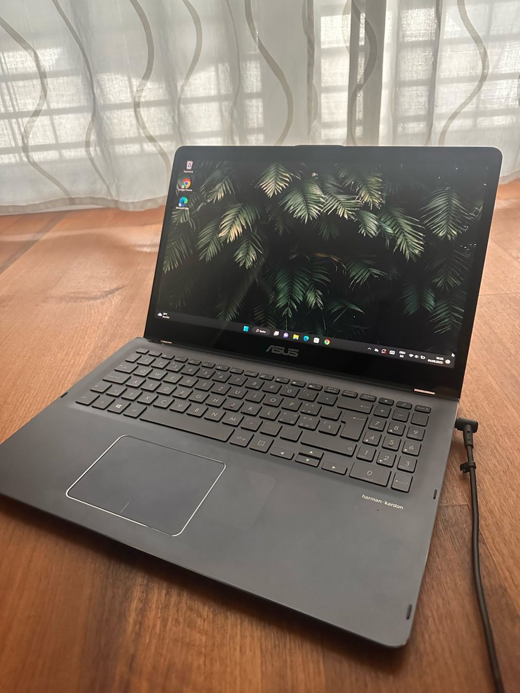Asus Notebook: Asus Zenbook Flip – Usato da Aarwangen venduto da ang_69p5