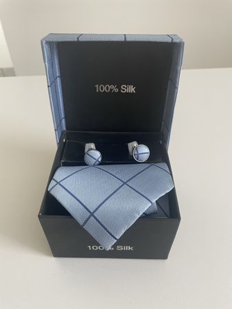 Krawatte und Manschettenknöpfe 100% Seide Hellblau Karo