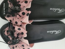 Pantoletten Rosa Schwarz Punkte Grösse 40 neu