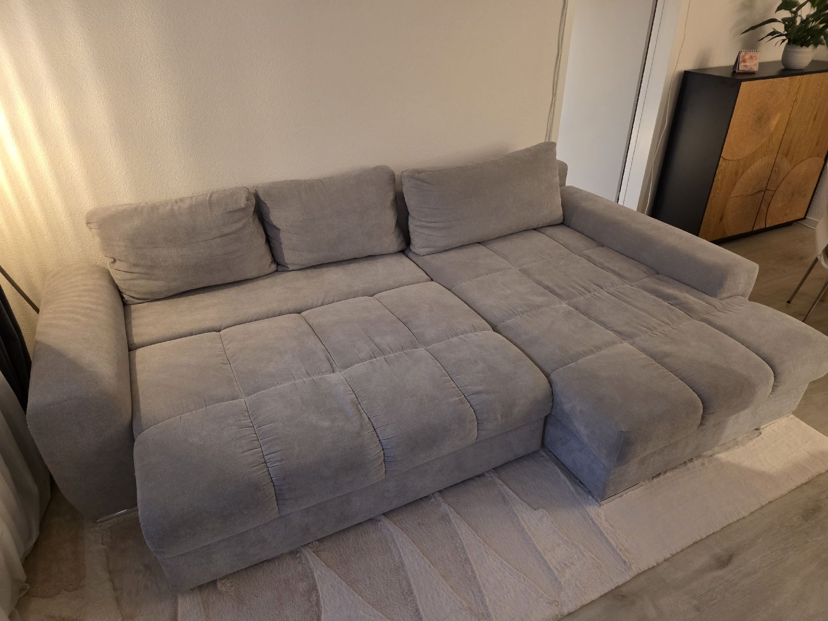 Divani: Ecksofa grau ausziehbar – Usato da Münchenbuchsee venduto da bmo_vc8b 2