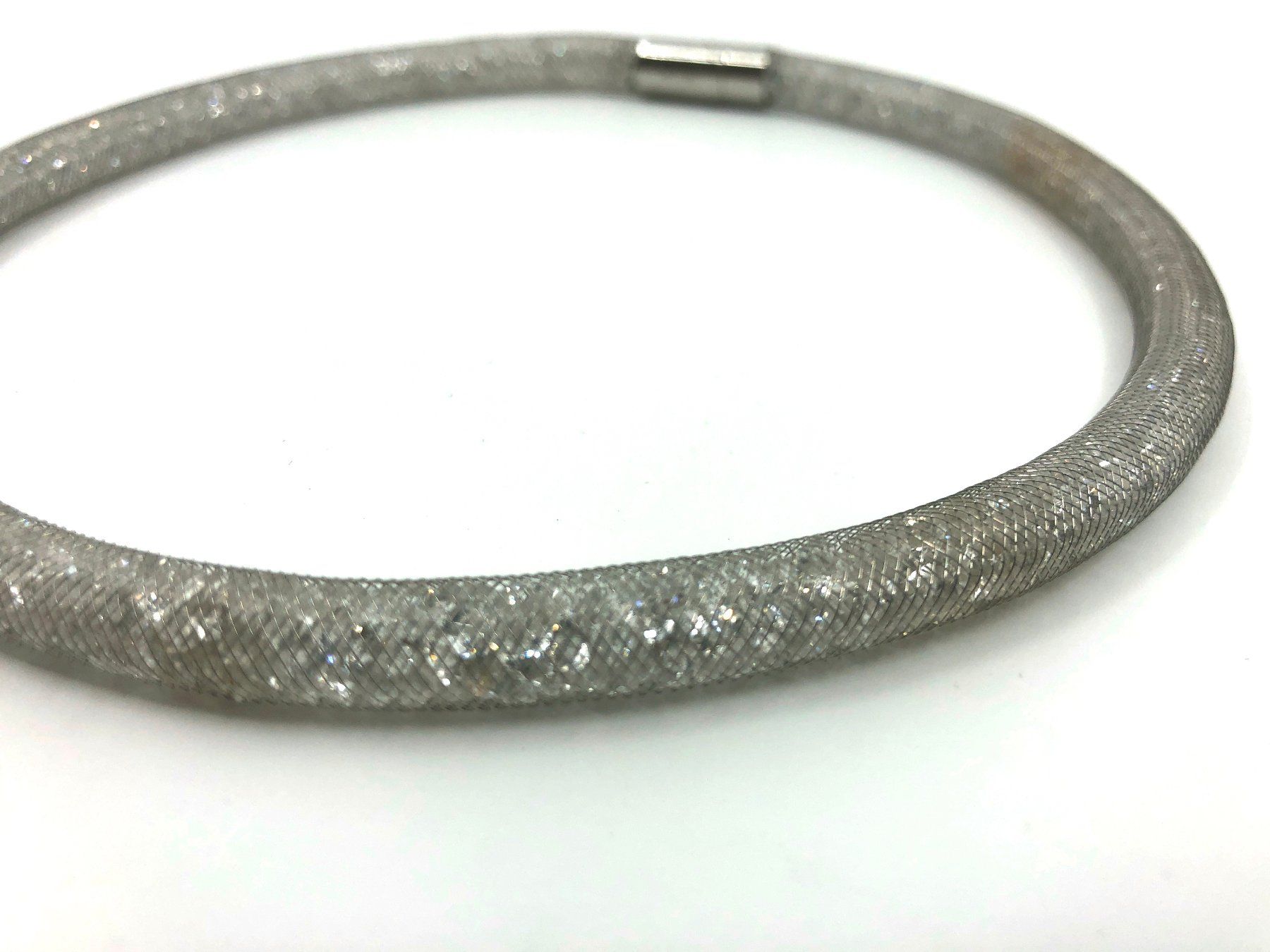 Swarovski Catenine: Swarovski Halsband Speziell mit Steinen – Usato da Basel venduto da Tiabeanie 3