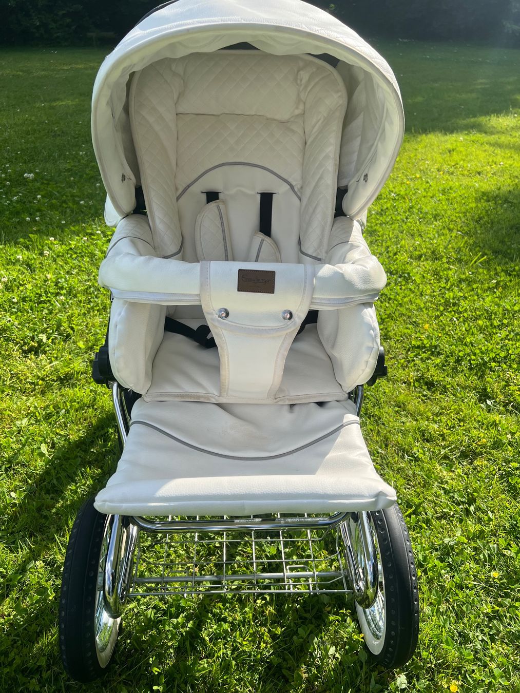 Emmaljunga Kinderwagen Weiss (Gebraucht) in Thalwil fr CHF 250  nur  Abholung auf Ricardo kaufen