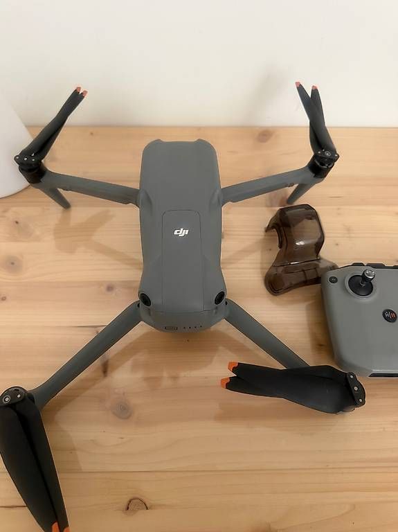 Modellismo RC: DJI Air 3  – Usato da S. Antonino venduto da sci_2kfb 3