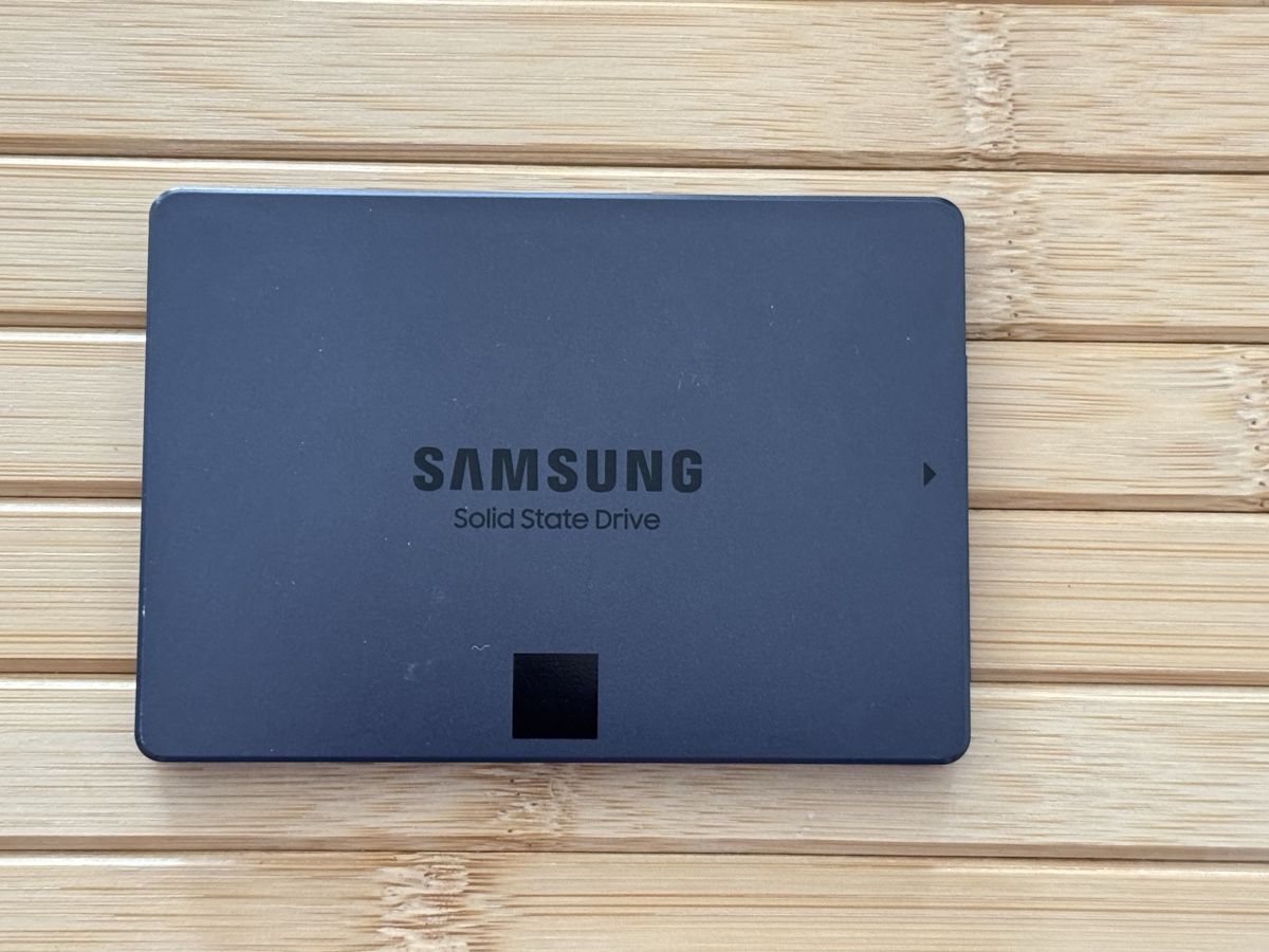 Samsung Disques durs: SSD Samsung 2 TB – D'occasion à Bern par makmay 1