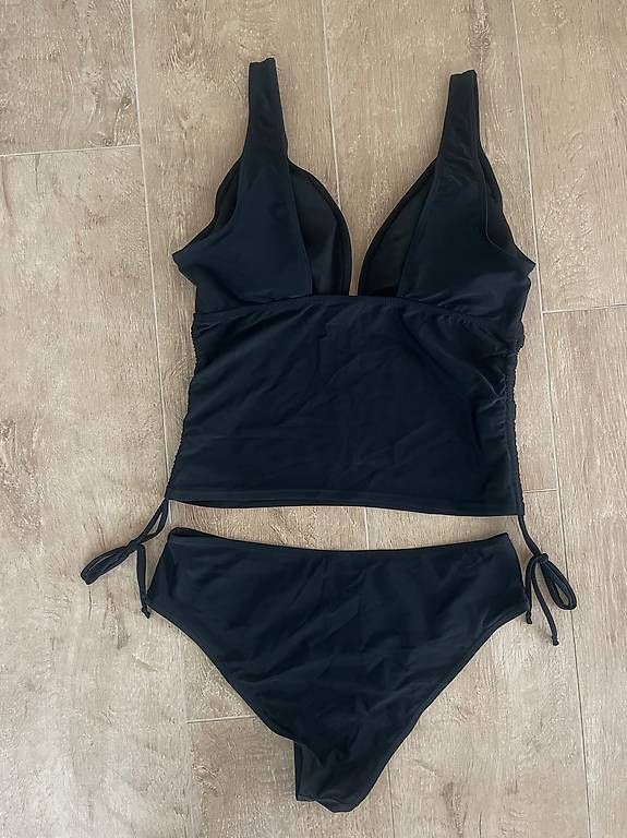 Costumi da bagno & Bikini: Monokini schwarz Badekleid Gr. M/L 38/40 – Nuovo (secondo la descrizione) da Reinach BL venduto da present4you 2