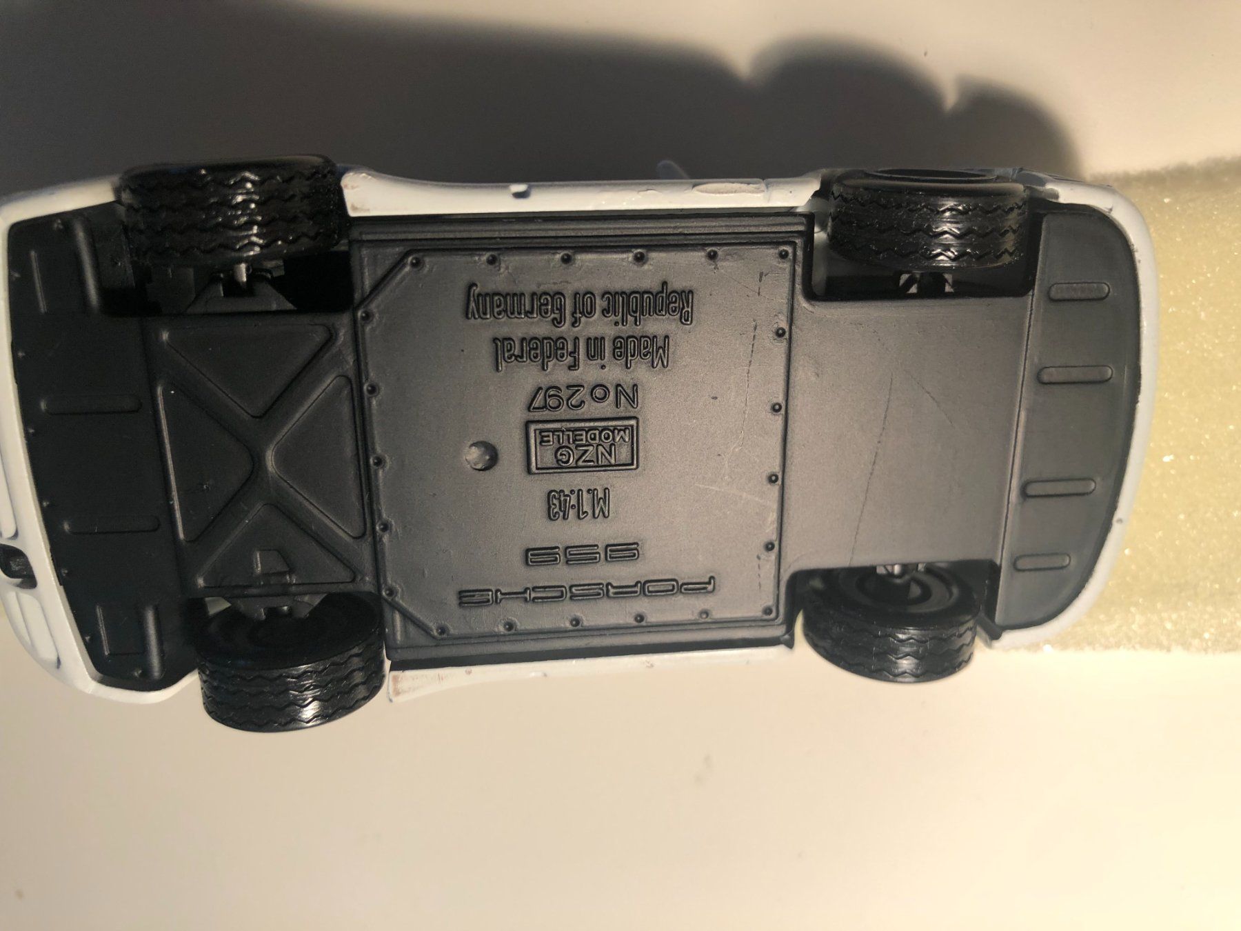 Porsche Modellini d'auto: NZG Modell 1/43 Porsche 959 – Usato da Wängi venduto da simca76 1