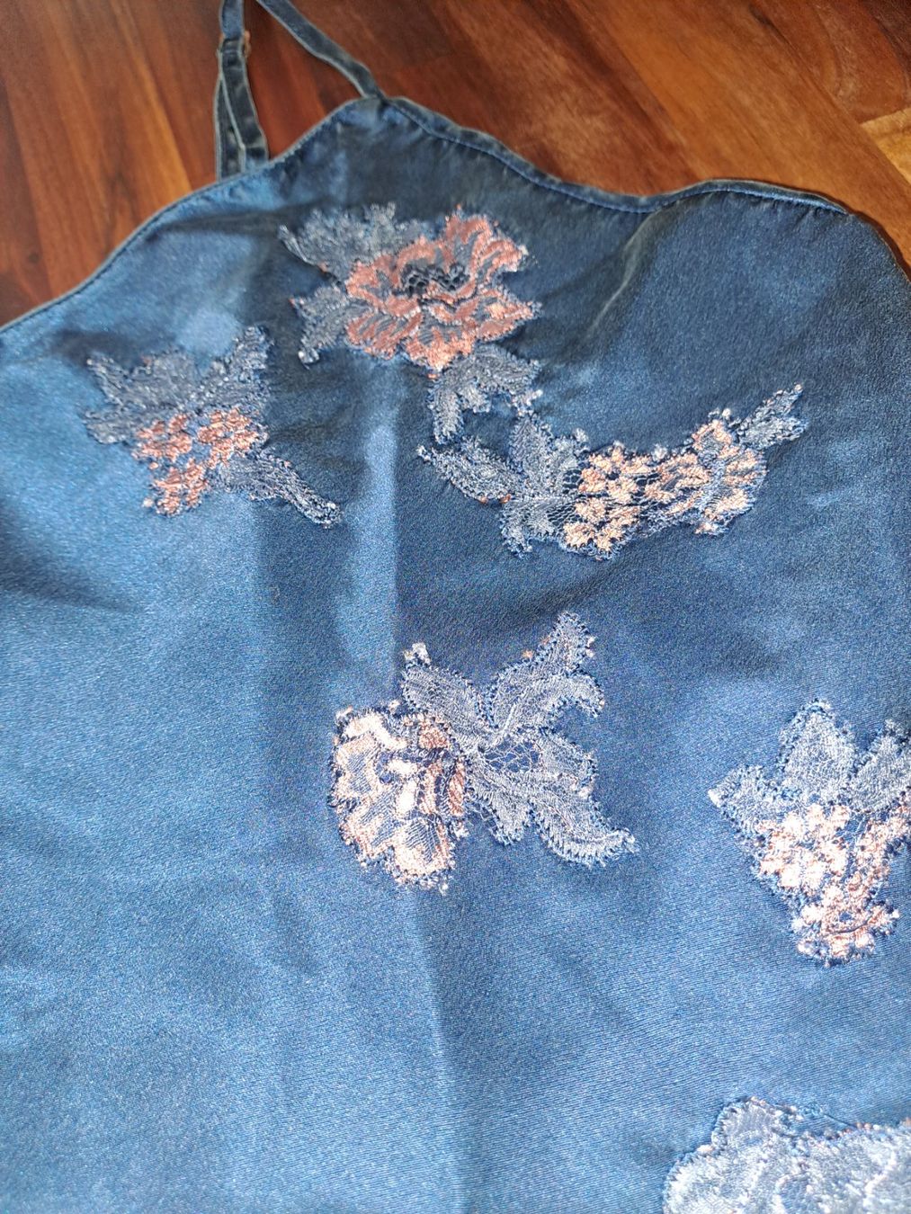 Calida Top: Calida Seidentop Gr.M – Usato da Emdthal venduto da kasira 1