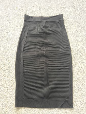 Karen Millen Black Ribbed Pencil Skirt - Size 2 (38)