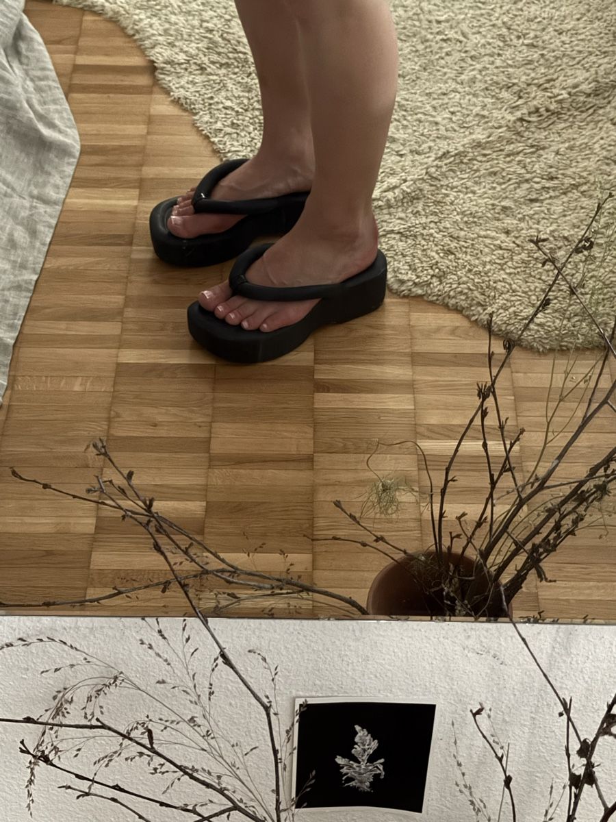 Chaussures femmes: Melissa Platform Flipflops 37,5 – D'occasion à Zürich par lauralikeslemons 2