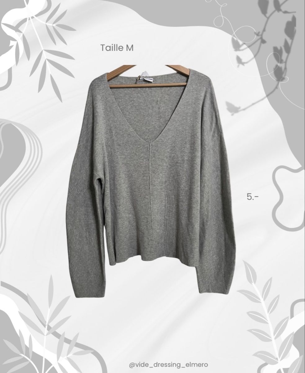 Pullover & Sweatshirts: Pull gris col V – Neu (gemäss Beschreibung) aus Massonnens von Rebelle88