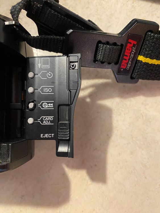 Minolta Fotocamera: Minolta Dynax 7000i, inkl. kompletter  Ausstattung! – Usato da Uster venduto da ros_pym8 4