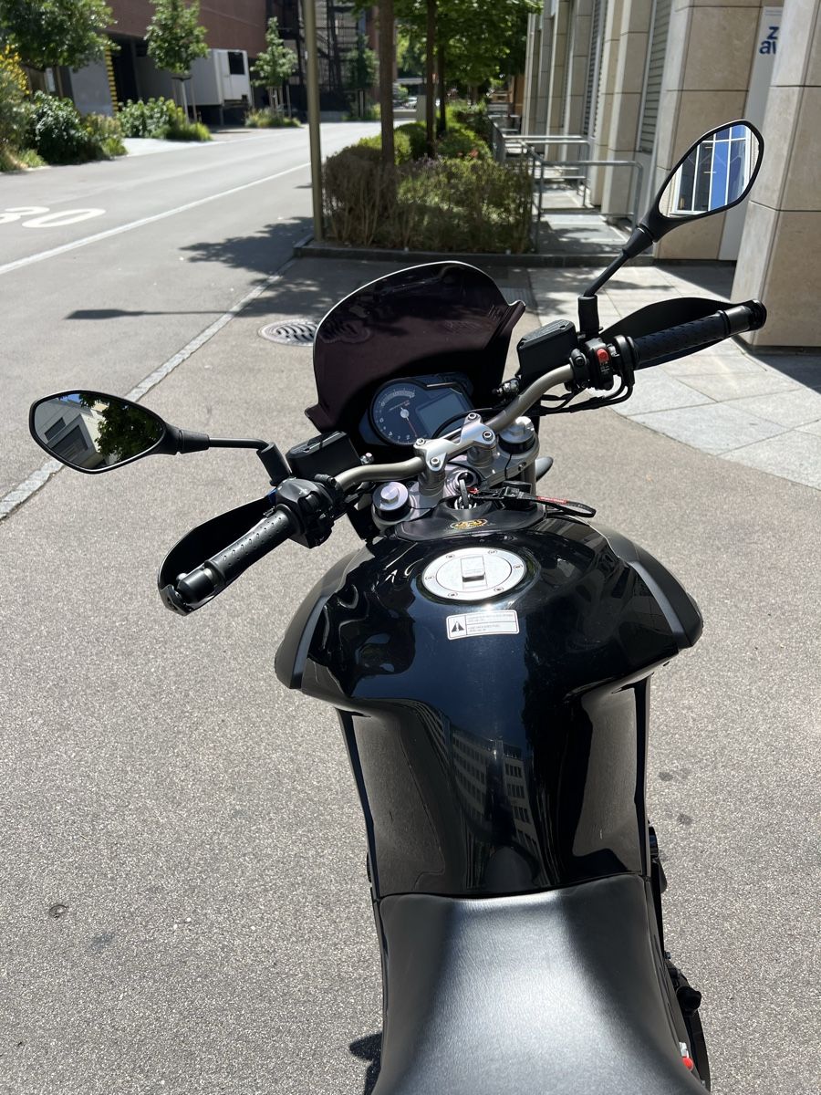 Aprilia Touring: Aprillia SL Shiver 750 – Usato da Winterthur venduto da leo_bt2x 3
