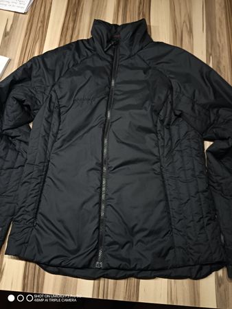 Mammut Jacke Damen Grösse M schwarz guter Zustand Daunen