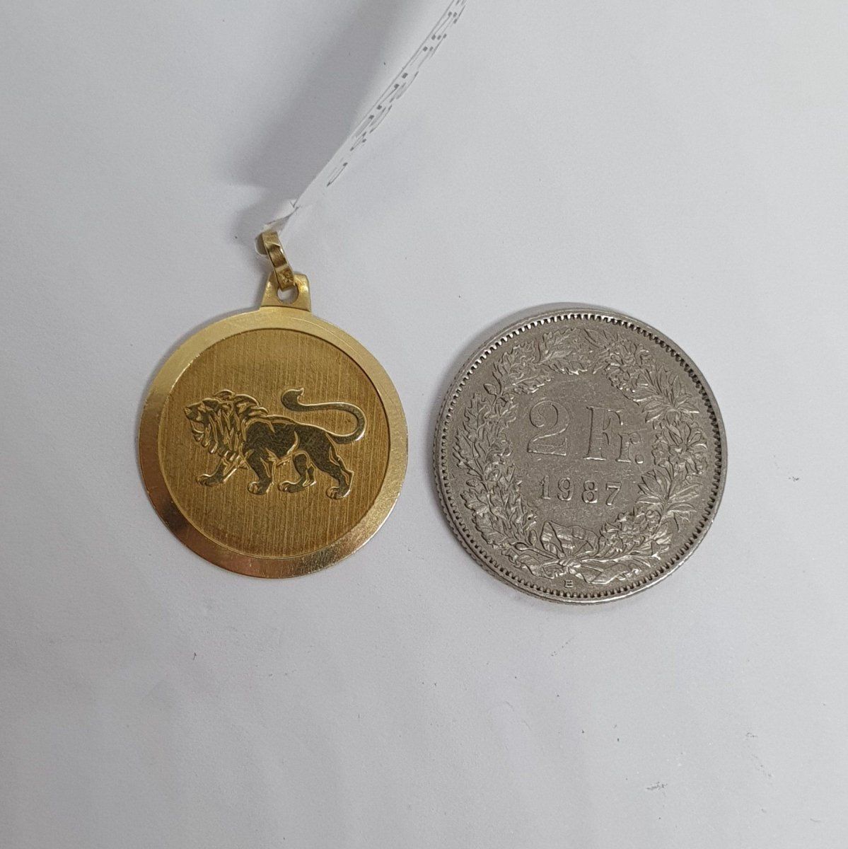 Anhänger: Echt 14K Gold - Löwe Anhänger – Gebraucht aus Luzern von luzerngoldhaus 4