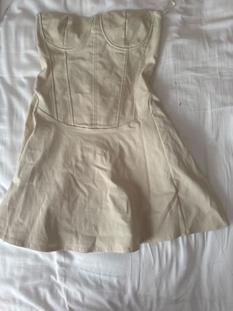 Bershka Korsettkleid beige Grösse M neu mit Etikett