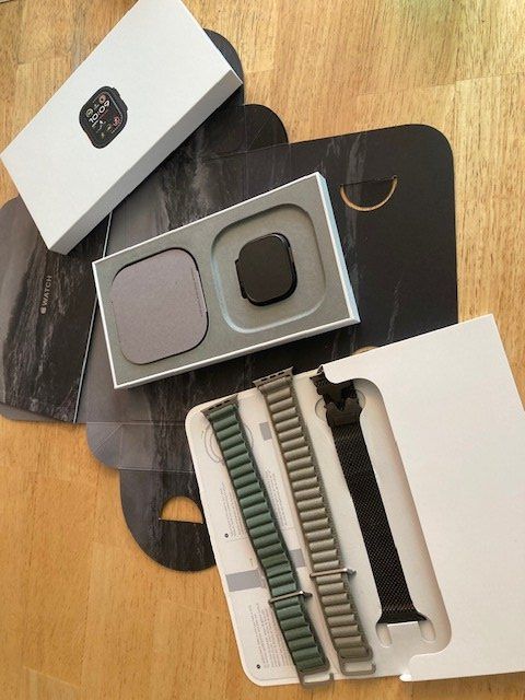 Apple Smartwatch: Apple Watch Ultra 2 Black Titanium Case – Gebraucht aus Affoltern am Albis von premiumparts