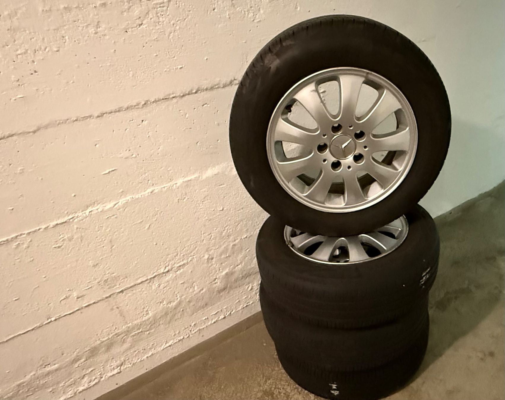 Mercedes-Benz Cerchioni: Original Mercedes Felgen – Usato da Glattbrugg venduto da BlitzSale