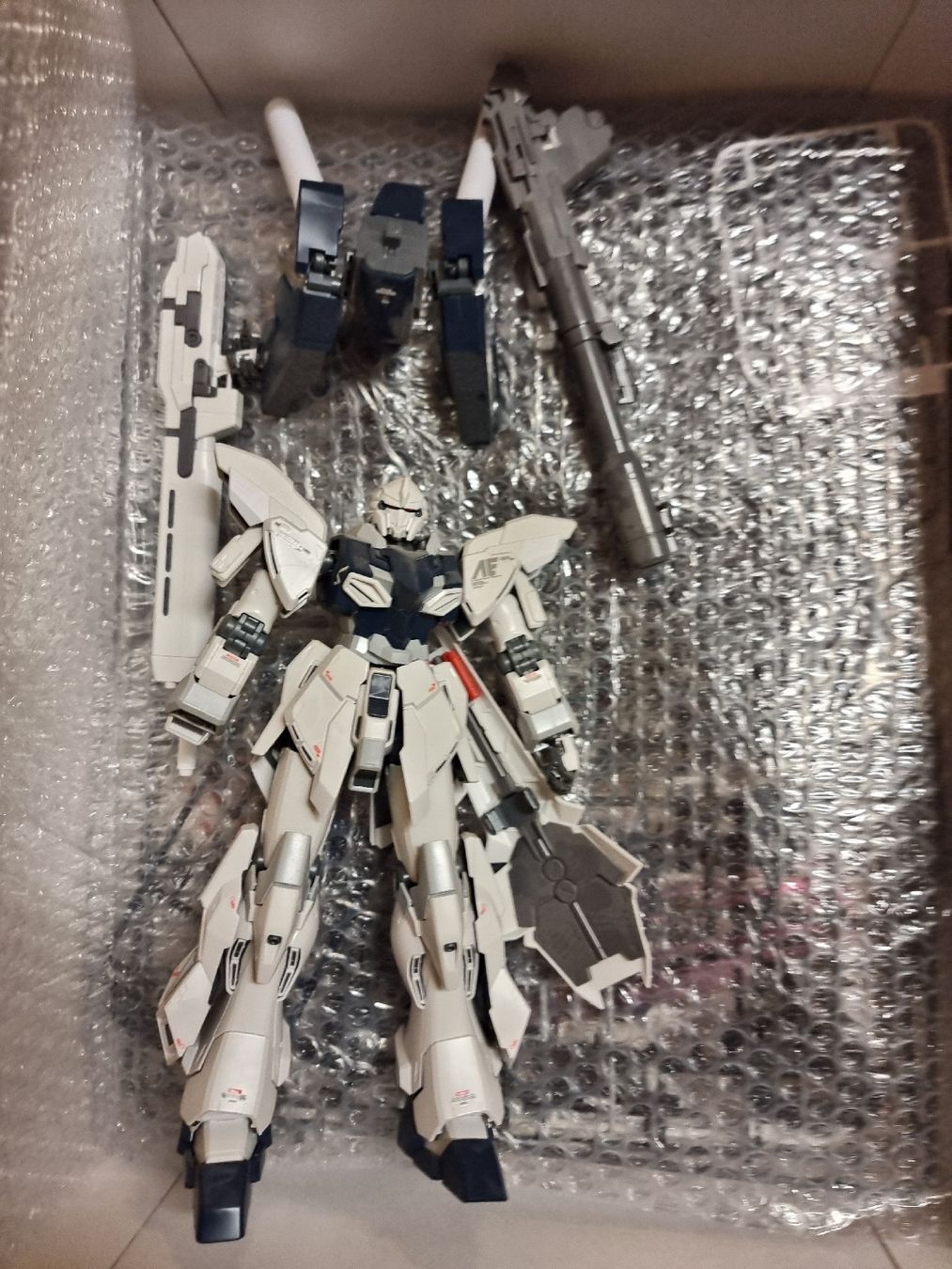 Bandai Kit di modellismo & Modellini statici: Sinanju Stein Ver.Ka Gundam Model Kit – Usato da Basel venduto da non_r5rm 1