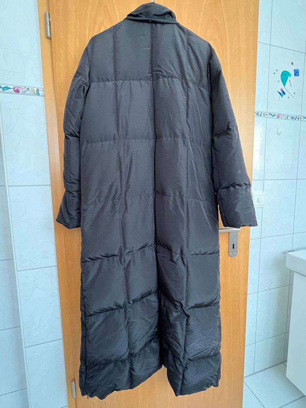 Max Mara Cappotti: Daunen-Wintermantel, Marke Max Mara – Usato da Biel-Benken BL venduto da efd4105 1