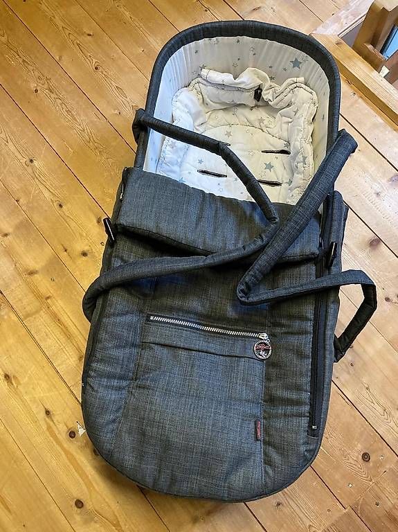 Hartan Carrozzine: Kinderwagen Hartan Racer GTX – Usato da Aarberg venduto da Rodotto 3