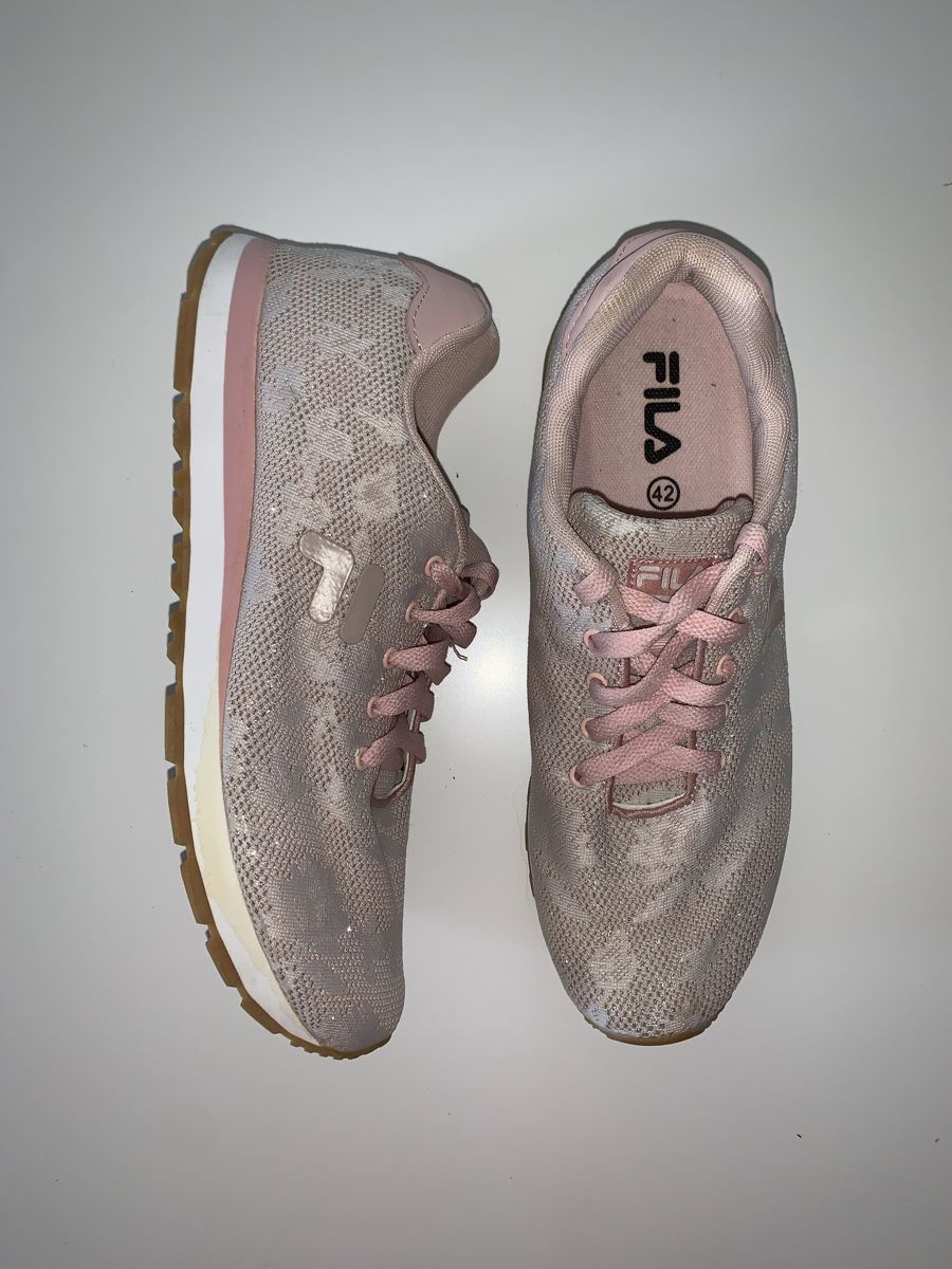 Fila Scarpe da donna: Chaussures Fila - Taille 42 – Nuovo (secondo la descrizione) da Corsier GE venduto da neiluj2003