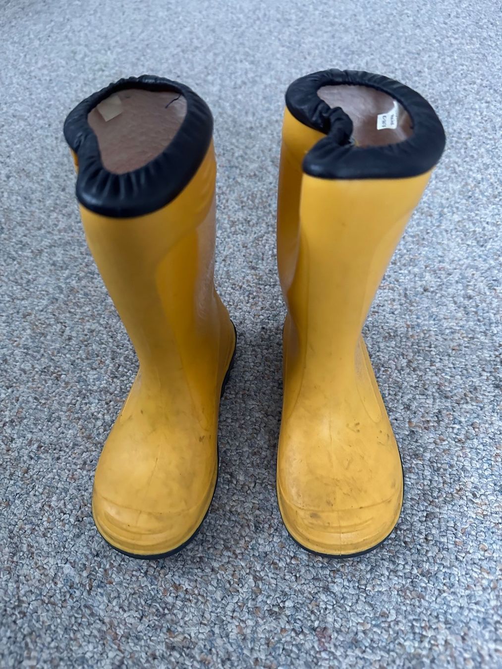 Scarpe per ragazzi: Kinder Gummistiefel Grösse 24 – Usato da Wagenhausen venduto da vintagesecondhand 1