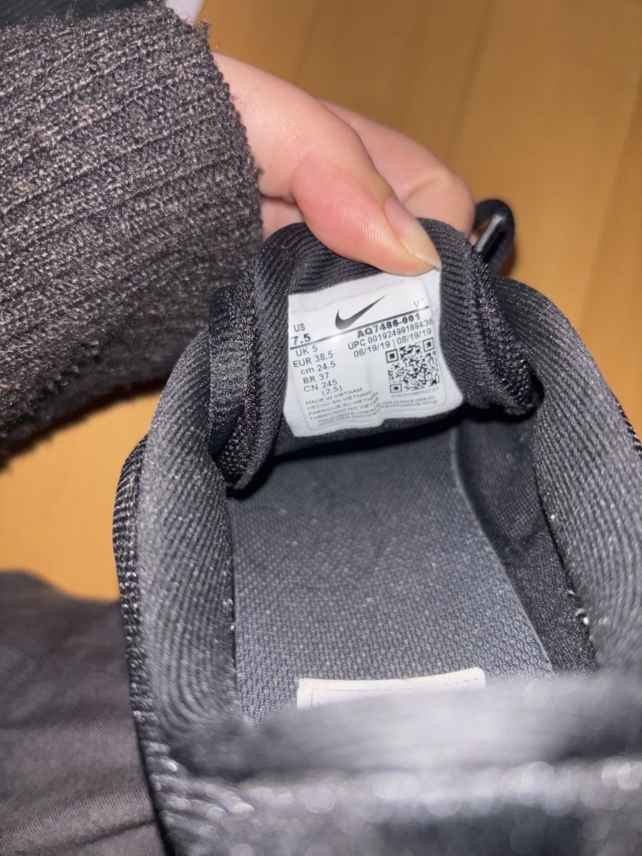 Nike Damenschuhe: Nike Sneakers, Gr. 38.5 – Neu (gemäss Beschreibung) aus Oberrüti von chi_68h7 2