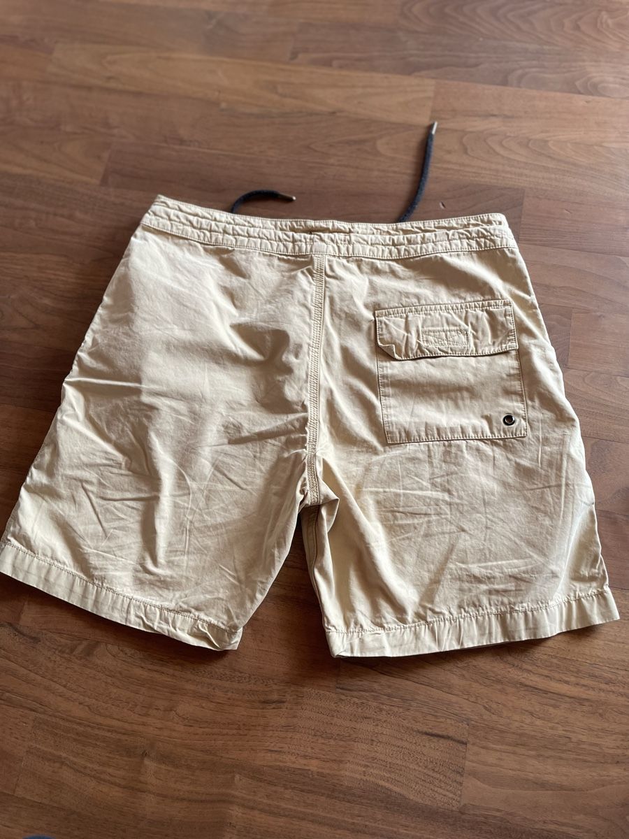 Pantalons: Short/Badehosen – D'occasion à Dietlikon par Leandro06