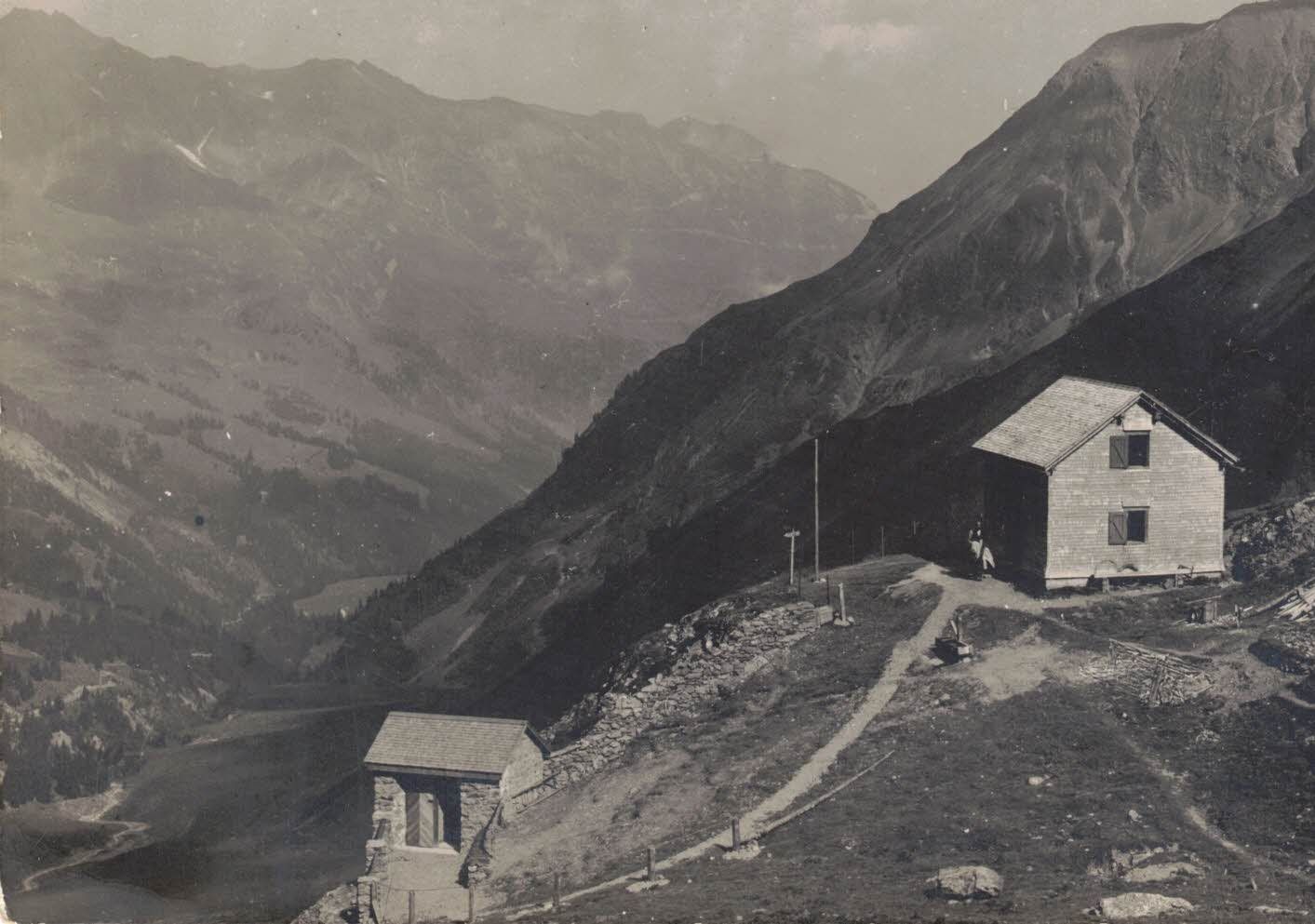 Cartoline postali: Sardona-Hütte – Usato da Richterswil venduto da solalex