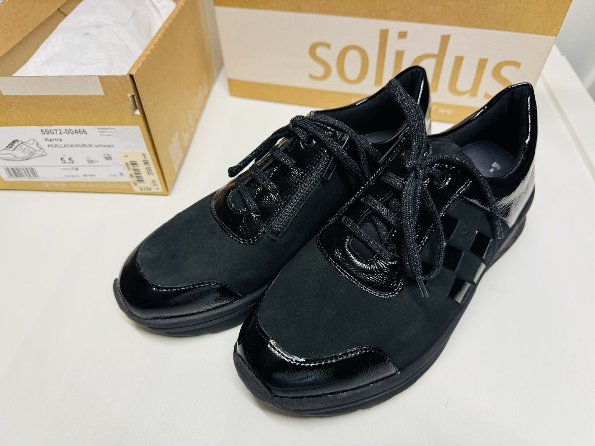 Scarpe da donna: Solidus Karma, noir, taille 38 2/3, neuves ! – Nuovo e nell'imballaggio originale da Brügg BE venduto da Goob 1
