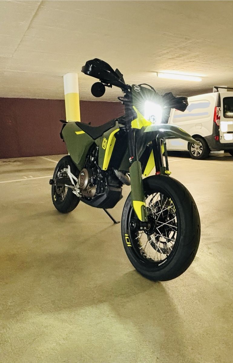 Husqvarna Strada: Husqvarna 701 Supermoto – Nuovo (secondo la descrizione) da Muri AG venduto da Niklasd00 1