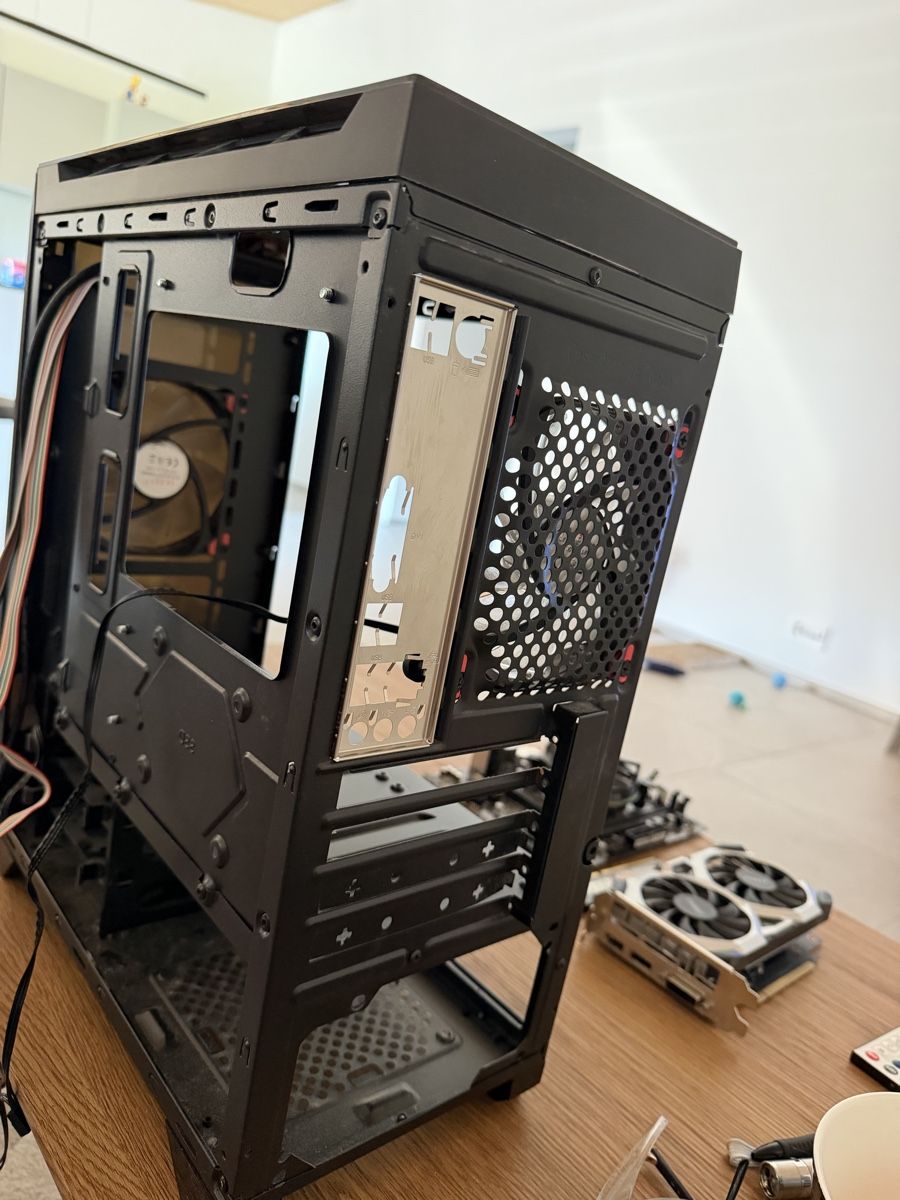 Gehäuse: Golden Field PC Gehäuse – Gebraucht aus Güttingen von JeffreyGucc 4