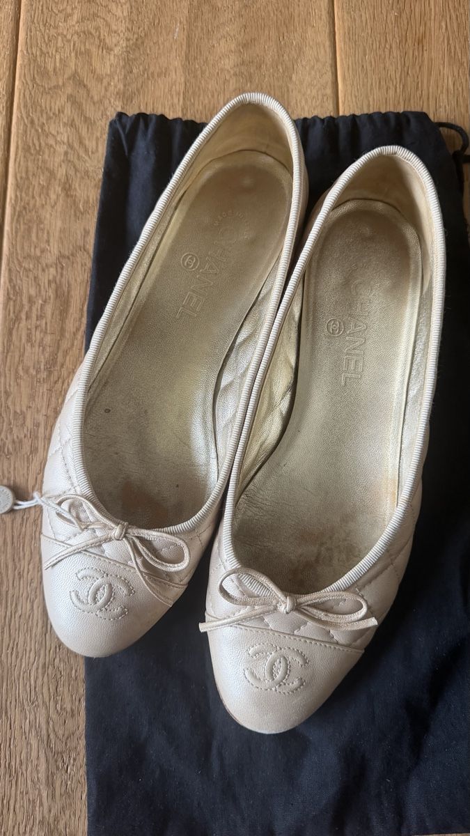 Chanel Damenschuhe: Ballerina shoes CHANEL  – Gebraucht aus Kloten von liu_65tx