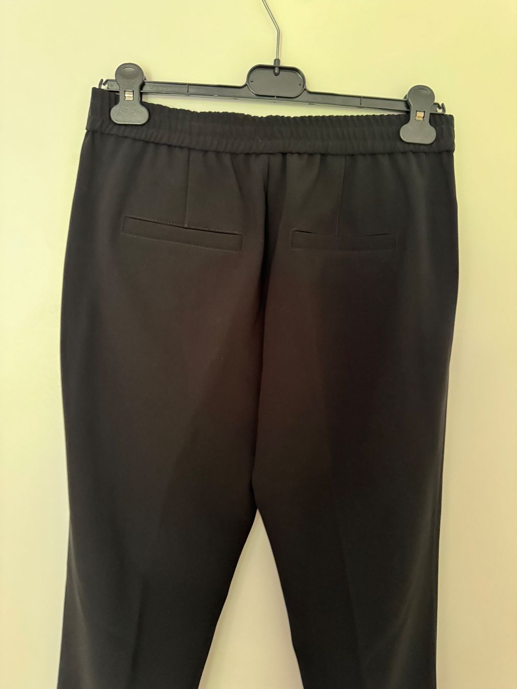 Marc Cain Pantaloni: Damenhose Marccain – Nuovo (secondo la descrizione) da Erlenbach ZH venduto da msa_x26y 4