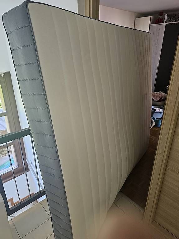 Materassi: Materasso 200x200 – Usato da Rancate venduto da ale_qfq7