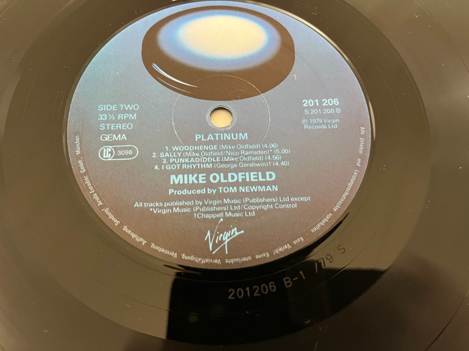 Dischi in vinile: LP Mike Oldfield Platinum LP – Usato da Mumpf venduto da dadaboygugu 5