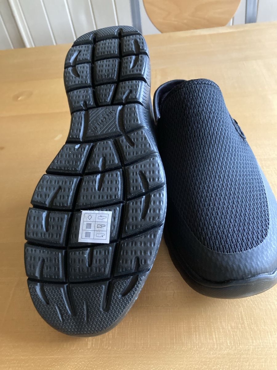 Scarpe da uomo: Sneacker/Slipper 45 neu – Nuovo (secondo la descrizione) da Wädenswil venduto da sayyes 2